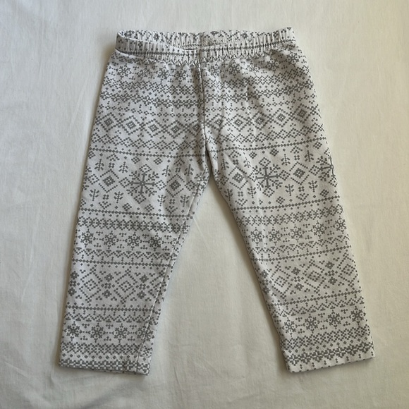 Carter’s Baby Girl’s Pants Bundle Size 18 Months - Picture 2 of 7